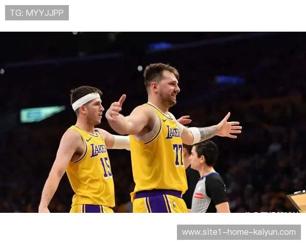 湖人詹姆斯缺阵三连胜 东契奇里夫斯双核展现恐怖火力